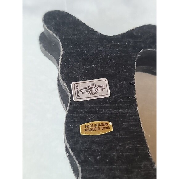 Vintage Black Wooden Display Stand - Picture 6 of 10